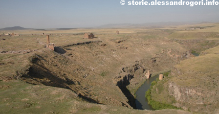 Ani rovine fiume Akhurian frontiera da Iç Kale fortezza cittadella